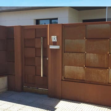 Puertas automáticas y seccionales - Vigo